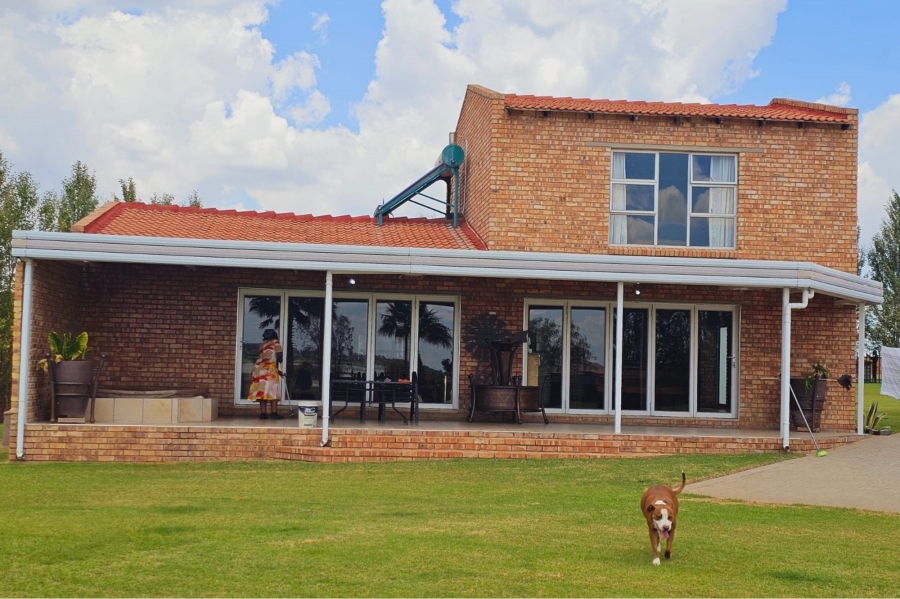 3 Bedroom Property for Sale in Oranjeville Free State